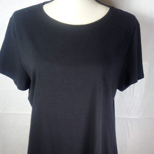Liz Claiborne short-sleeved tee